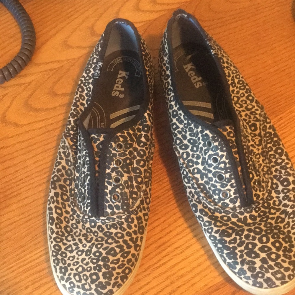 Leopard Keds slip ons